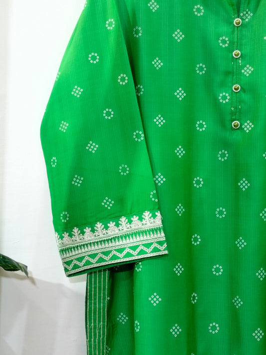 Royale Chunri (Parrot Green)